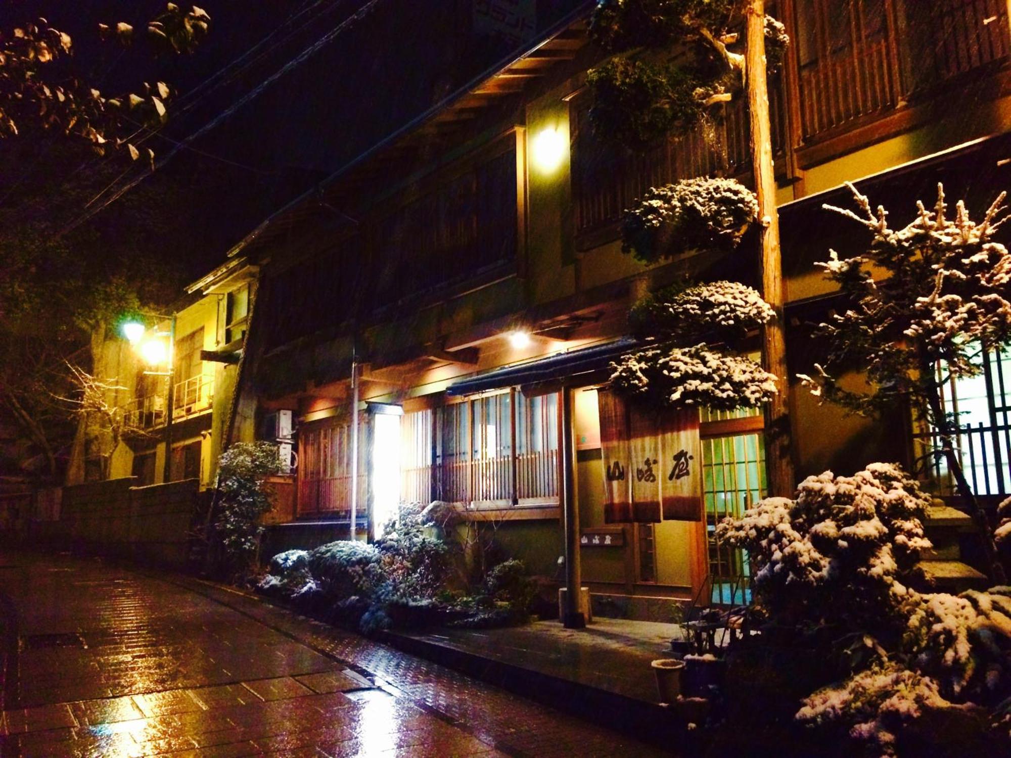 Yudanaka Onsen Yamazakiya Hotel Яманучи Екстериор снимка