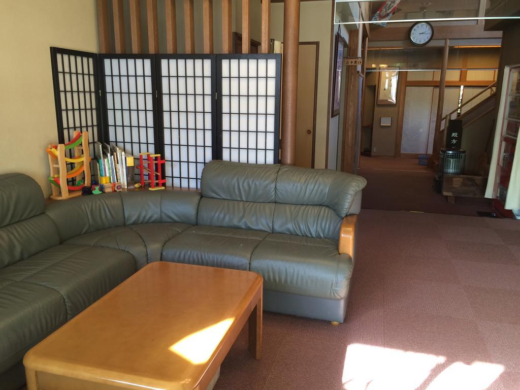 Yudanaka Onsen Yamazakiya Hotel Яманучи Екстериор снимка